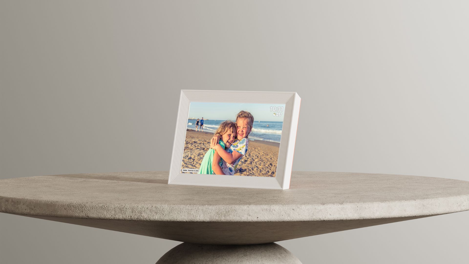 50 Creative Ways to Use a Digital Photo Frame (OTJ Guide 2025)